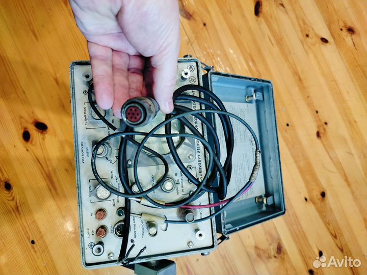 Измеритель неоднородностей кабелей Р5-9