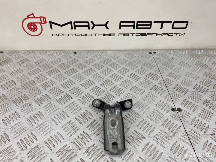 Б/У петля двери задний левый Chevrolet Cruze J300