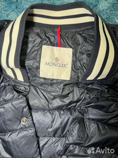 Пуховик moncler