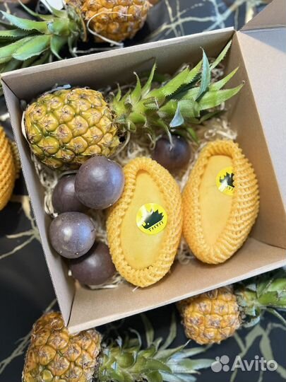 Набор фруктов подарочный