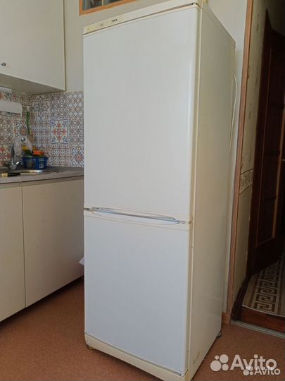 Холодильник бу