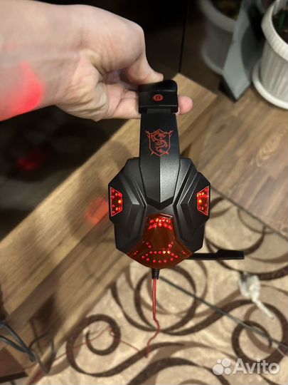 Игровые наушники redragon