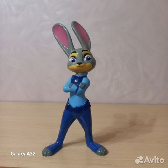 Игрушки. Фиксики. Зверополис. Щенячий патруль