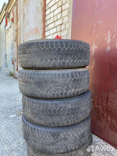 Gislaved Nord Frost 200 SUV 235/65 R17 91