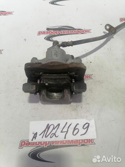 Суппорт задний левый Toyota Camry GSV50 2011-2012