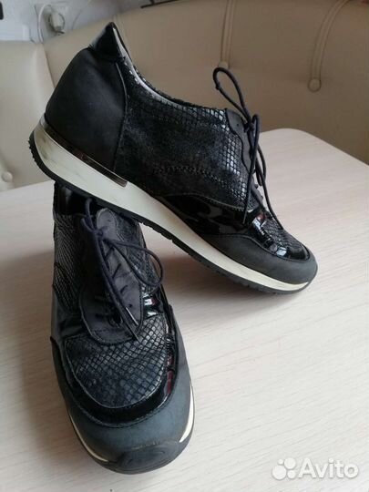Кроссовки Pierre Cardin р.39