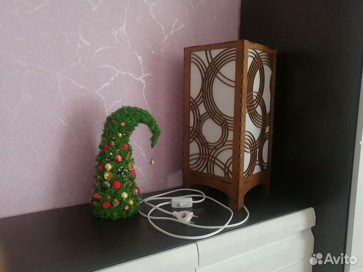 Светильник настольный