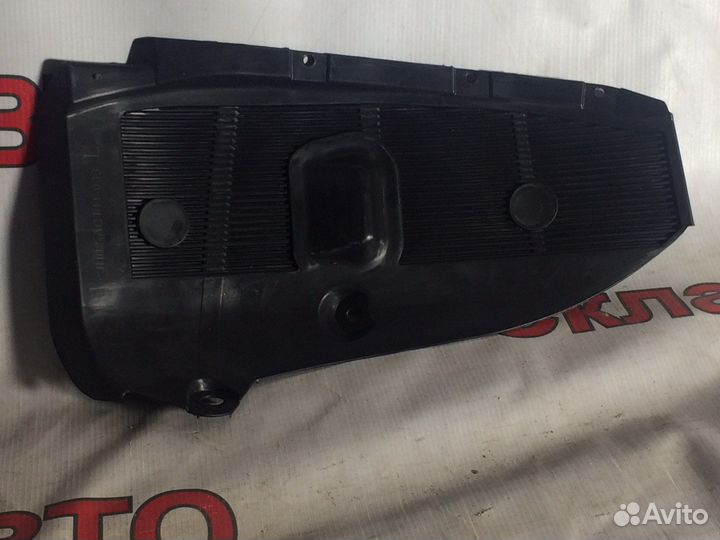 Hyundai Solaris 2010-19 г.в Подкрылок задний левый