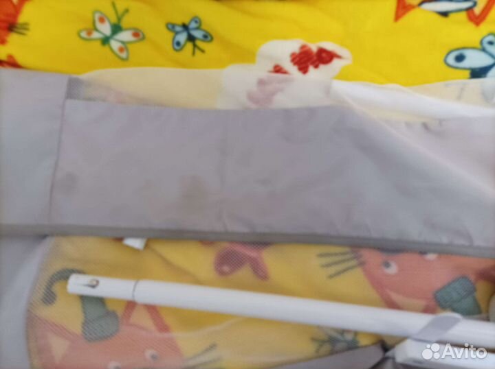 Защитный бортик для кровати