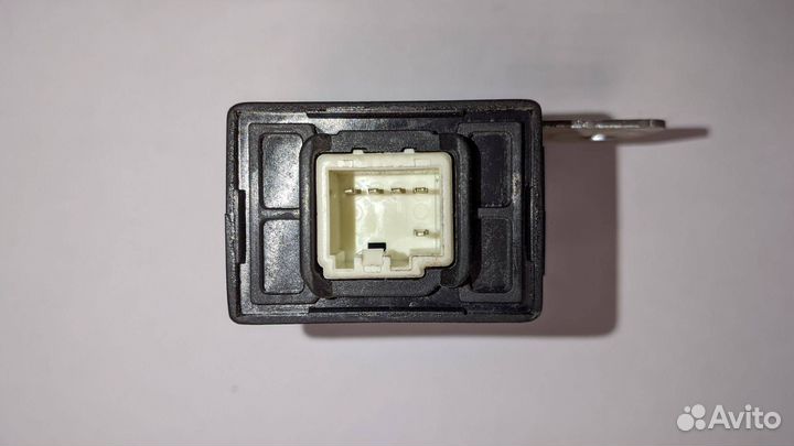 Блок иммобилайзера Kia Carnival UP/GQ рест. 2004