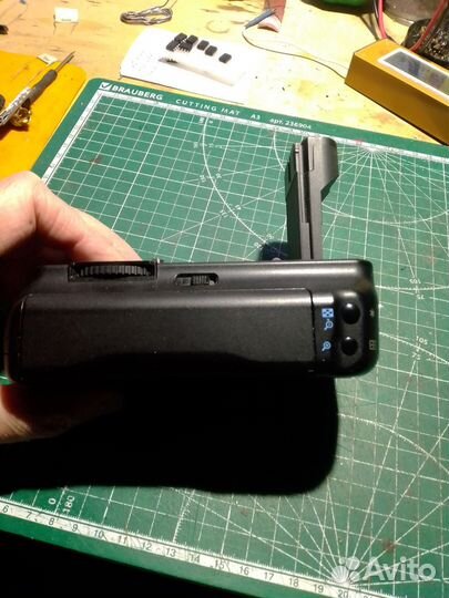 Батарейный отсек для фотокамеры Canon 50d