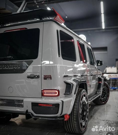 Карбоноовве накладки на расшрители Mercedes G63