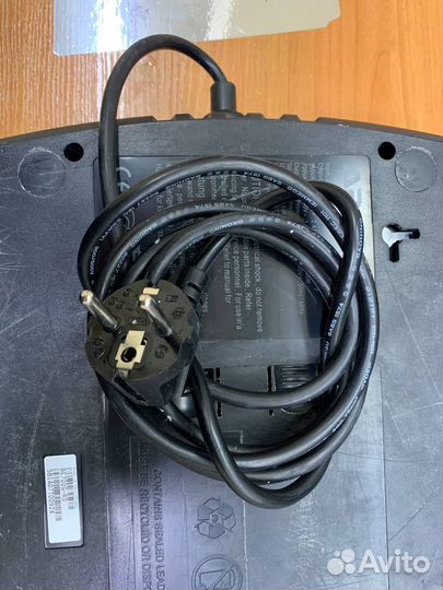 Источник бесперерывного питания Bask-UPS ES 700