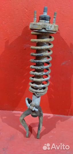 Амортизатор передний левый Honda Accord IV