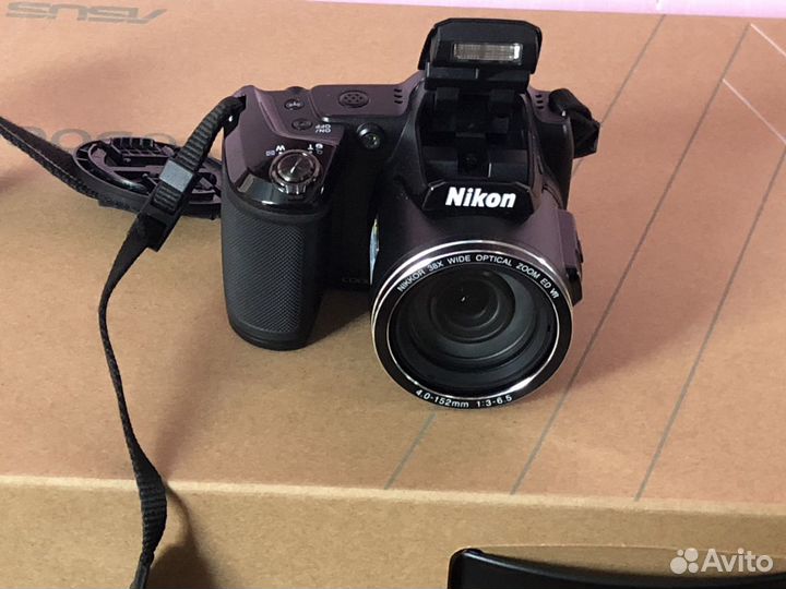 Компактный фотоаппарат