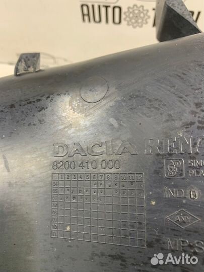 Пыльник двигателя передний левый Renault Logan 1