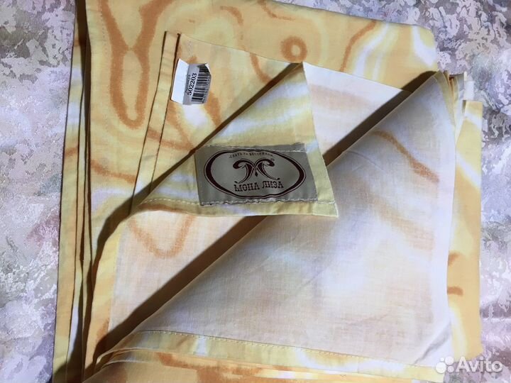 Простынь новая «Мона Лиза» 212*232