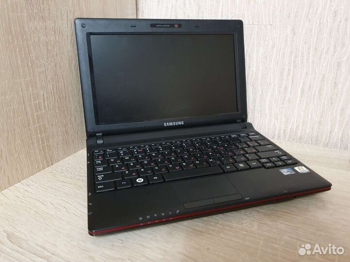 Нетбук Samsung n145 plus