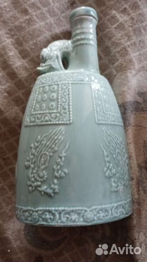 Кувшин Китай с драконом керамика