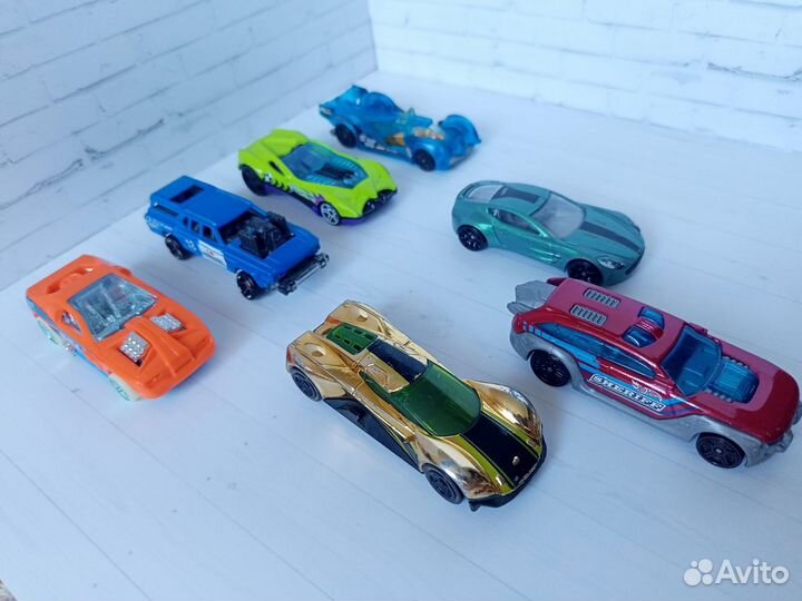 Машинки Hot Wheels пакетом