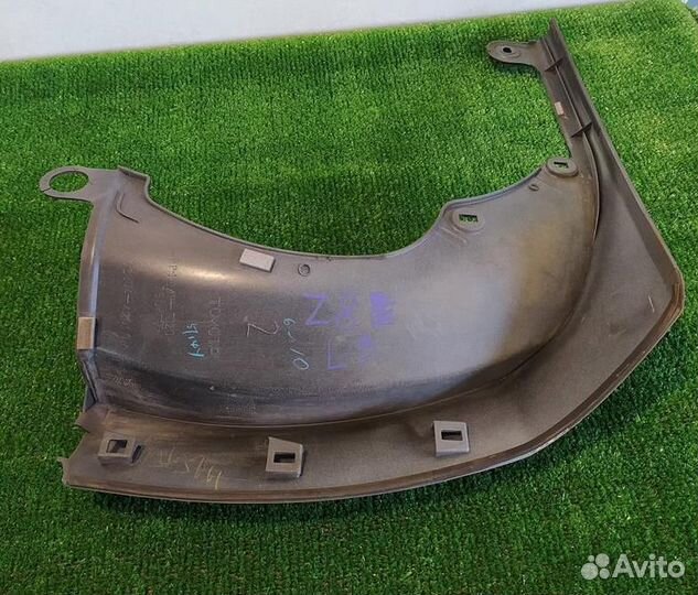 Накладка крышки багажника Toyota RAV4 A30 2007