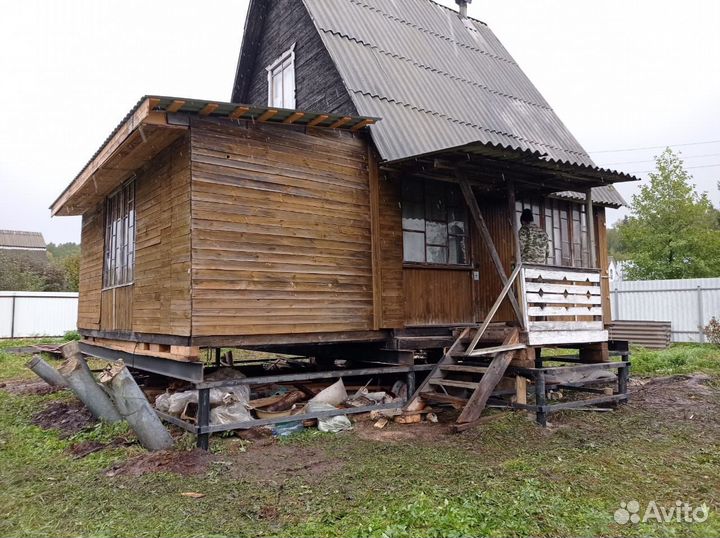 Фундамент ремонты винтовыми сваями