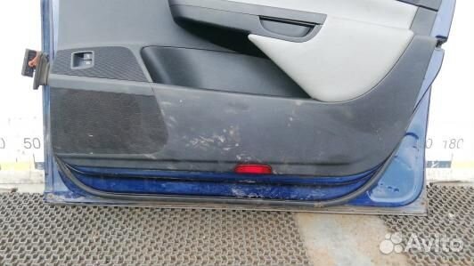 Дверь передняя правая volkswagen passat B6 (1SK49E