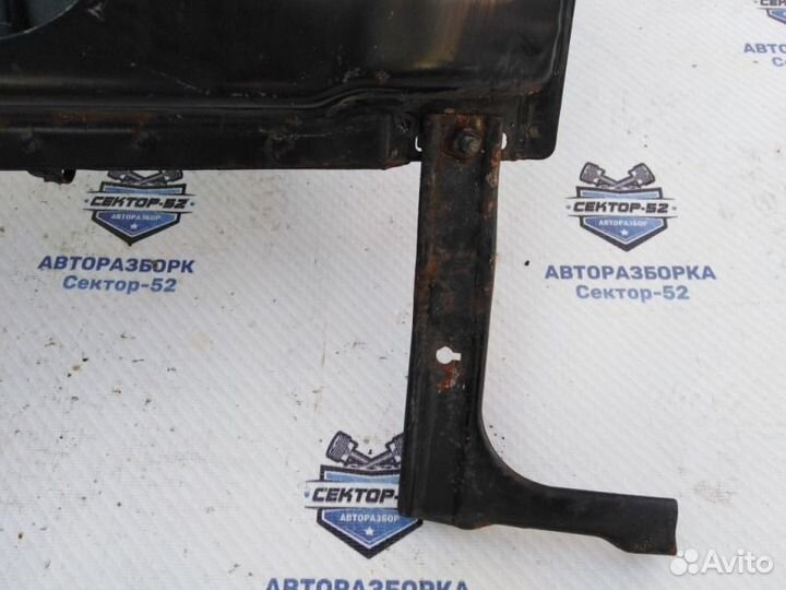 Усилитель бампера задний Hyundai Santa Fe 1 SM