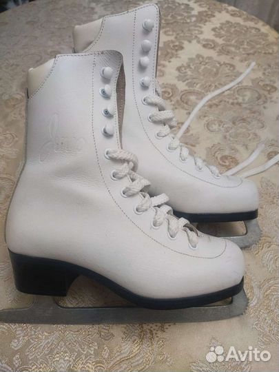 Коньки 33 размер