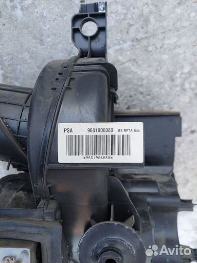 Корпус отопителя Citroen C4