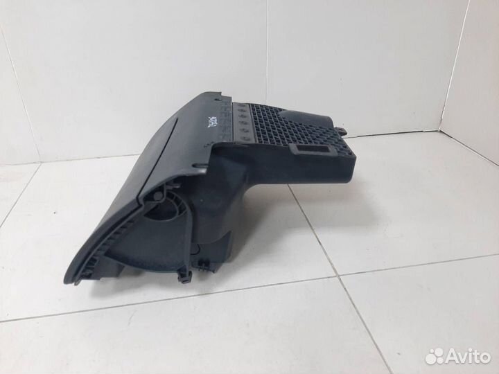 Бардачок Skoda Rapid 2012-2020