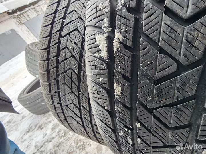 Pirelli Scorpion Winter 275/45 R21 96T