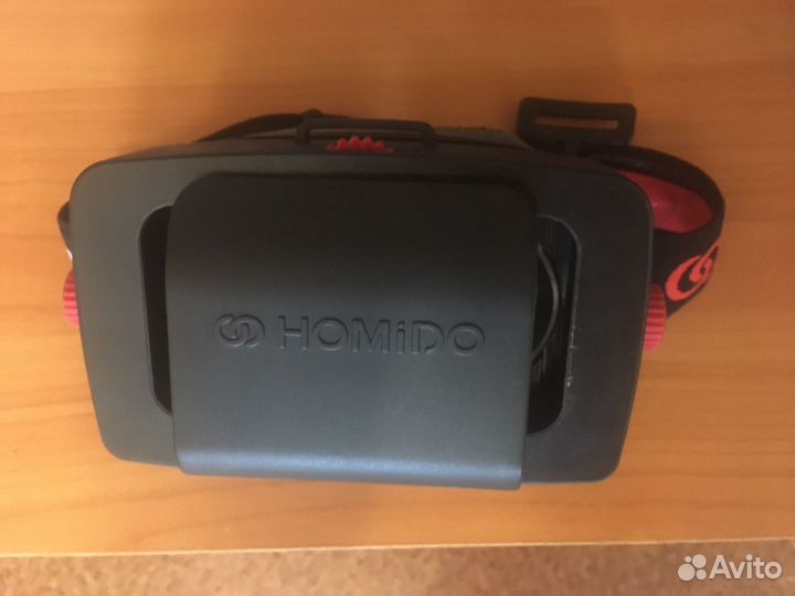 Очки виртуальной реальности для смартфона