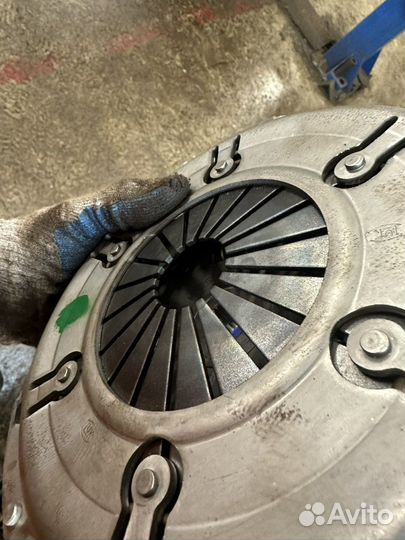 Сцепление LUK 820108000