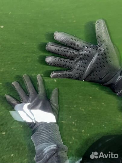 Перчатки Nike academy hyperwarm