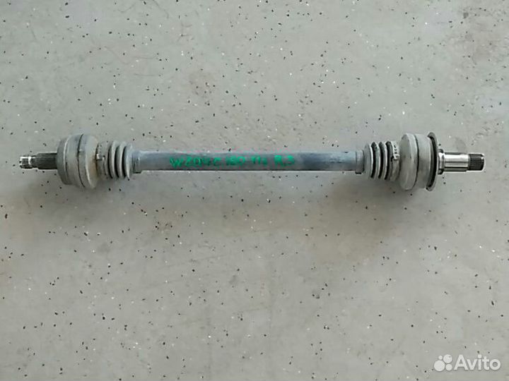 Привод задний правый Mercedes W204 C180