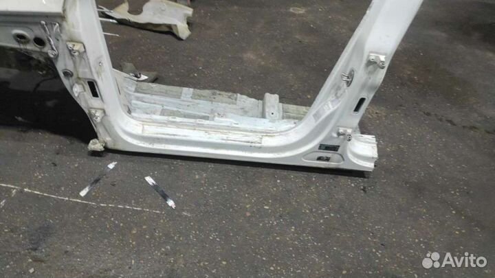 Четверть передняя левая VolkswagenTiguan 12013