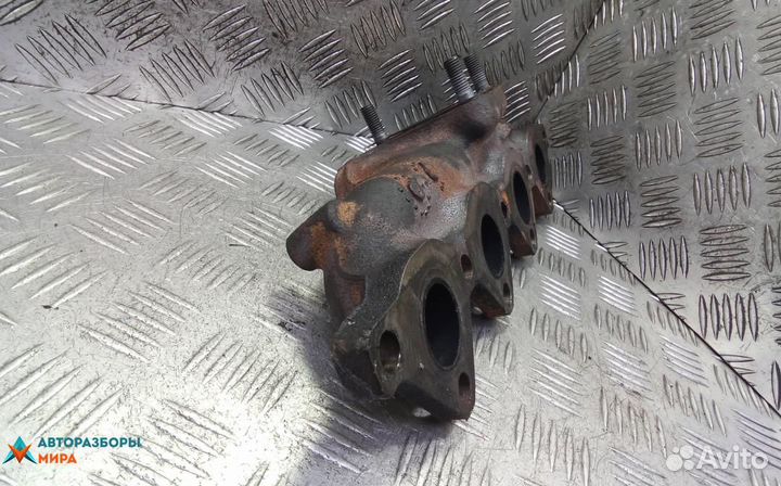 Коллектор выпускной Opel Astra J рест. 2014