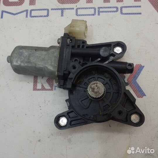 Мотор стеклоподъемника задний правый KIA carnival