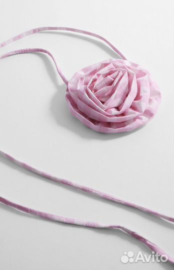 Mango цветок на шею