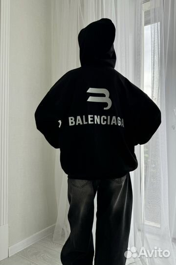 Худи balenciaga