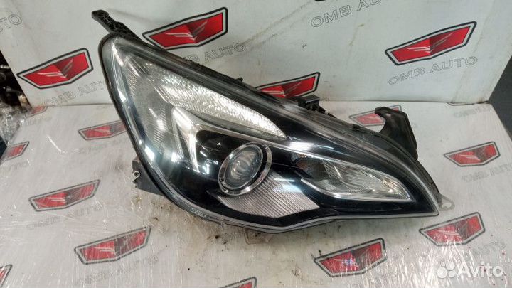 Фара правая галоген Опель Астра J GTC