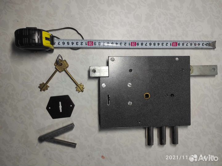 Гаражно-сейфовый накладной замок краб