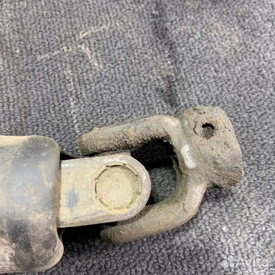 Кардан рулевой Mitsubishi Pajero / Montero 2 (V1