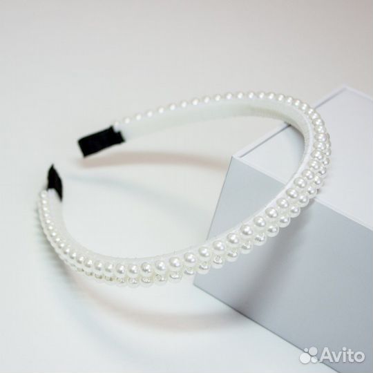 Ободок с бусинами
