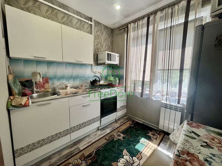 2-к. квартира, 44 м², 1/9 эт.
