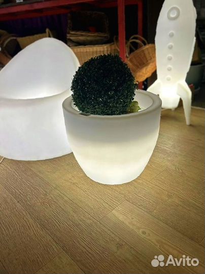 Кашпо с подсветкой