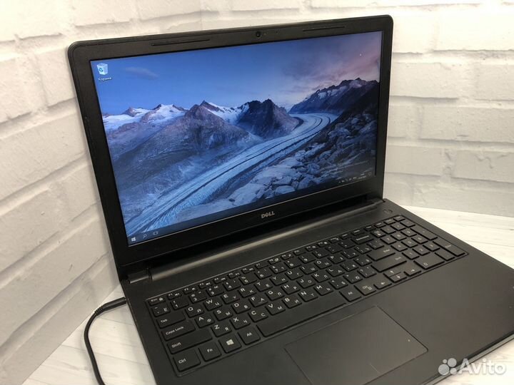 Резвый ноутбук Dell с SSD