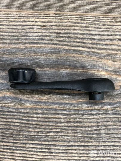 Ручка стеклоподъемника Kia Rio 3 1.4 2012