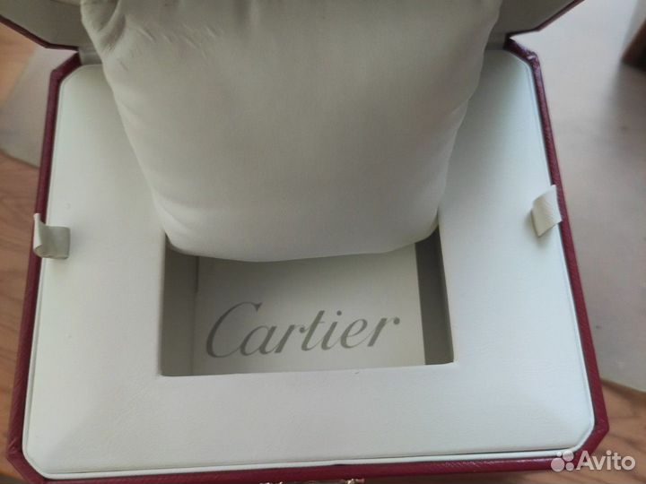 Часы cartier